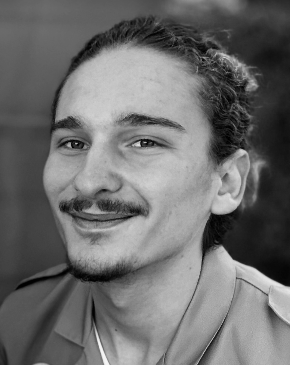 Niels Juarez